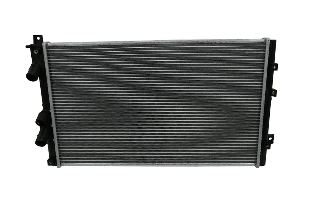 TA-1301100B BYD Car BYD Surui caliditas Aluminium radiator aquae piscinae