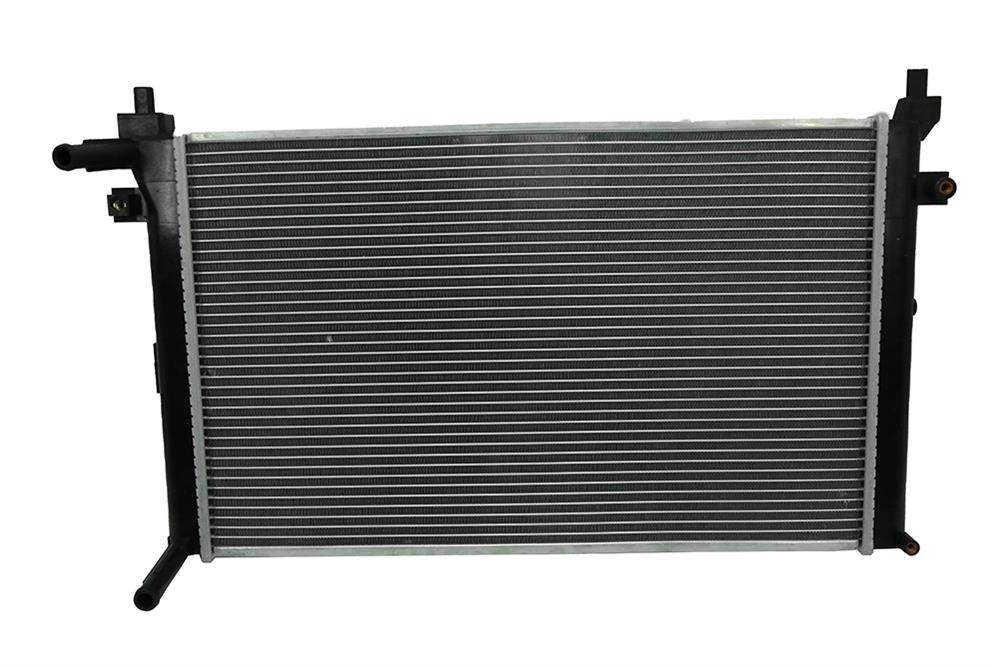 TA-1301200A BYD Car BYD Surui Aluminium radiator aquae piscinae humilis temperatus